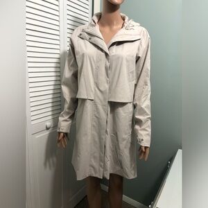 Athleta Women's Trench Coat in Light Beige